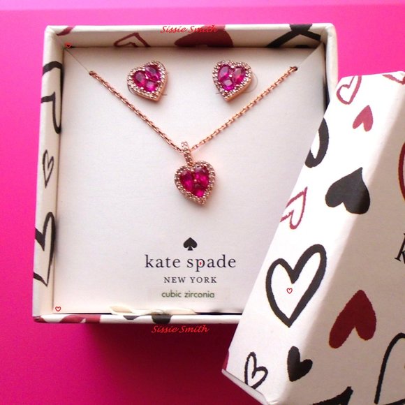 ♠️ Kate Spade ♠️ Spell It Out Heart Jewelry Set - Picture 2 of 7